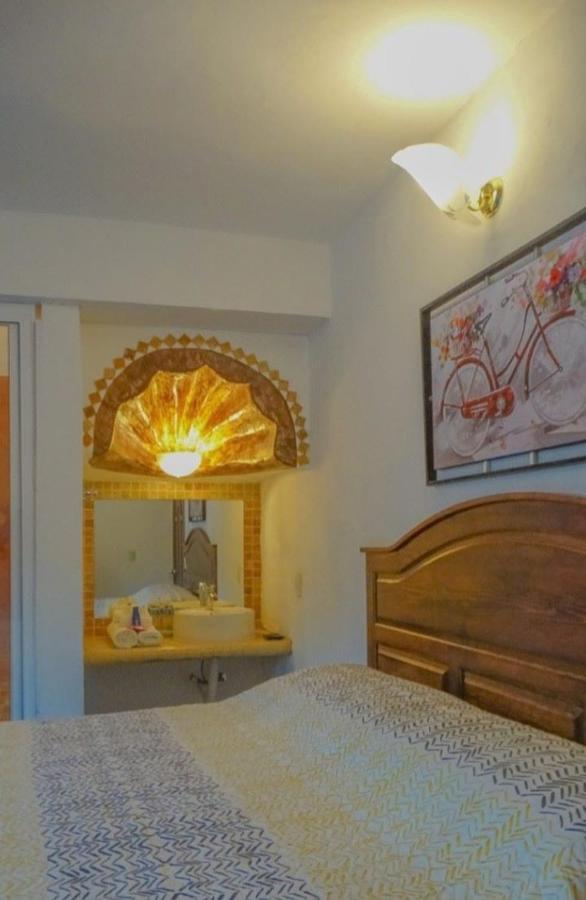 Hotel Casa Maximiliano Tepoztlán Buitenkant foto