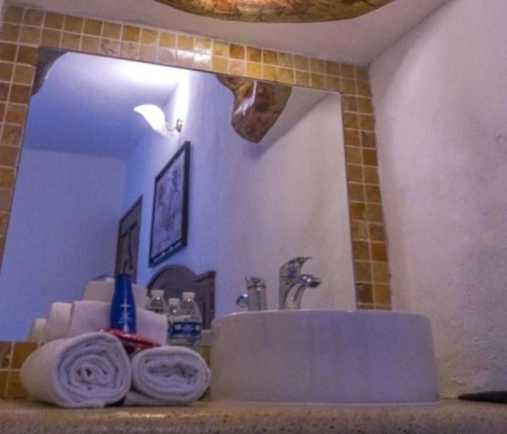 Hotel Casa Maximiliano Tepoztlán Buitenkant foto